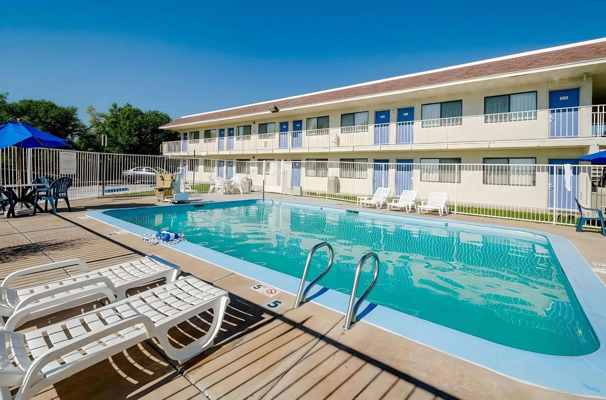 Park Inn By Radisson, Thornton Exteriér fotografie