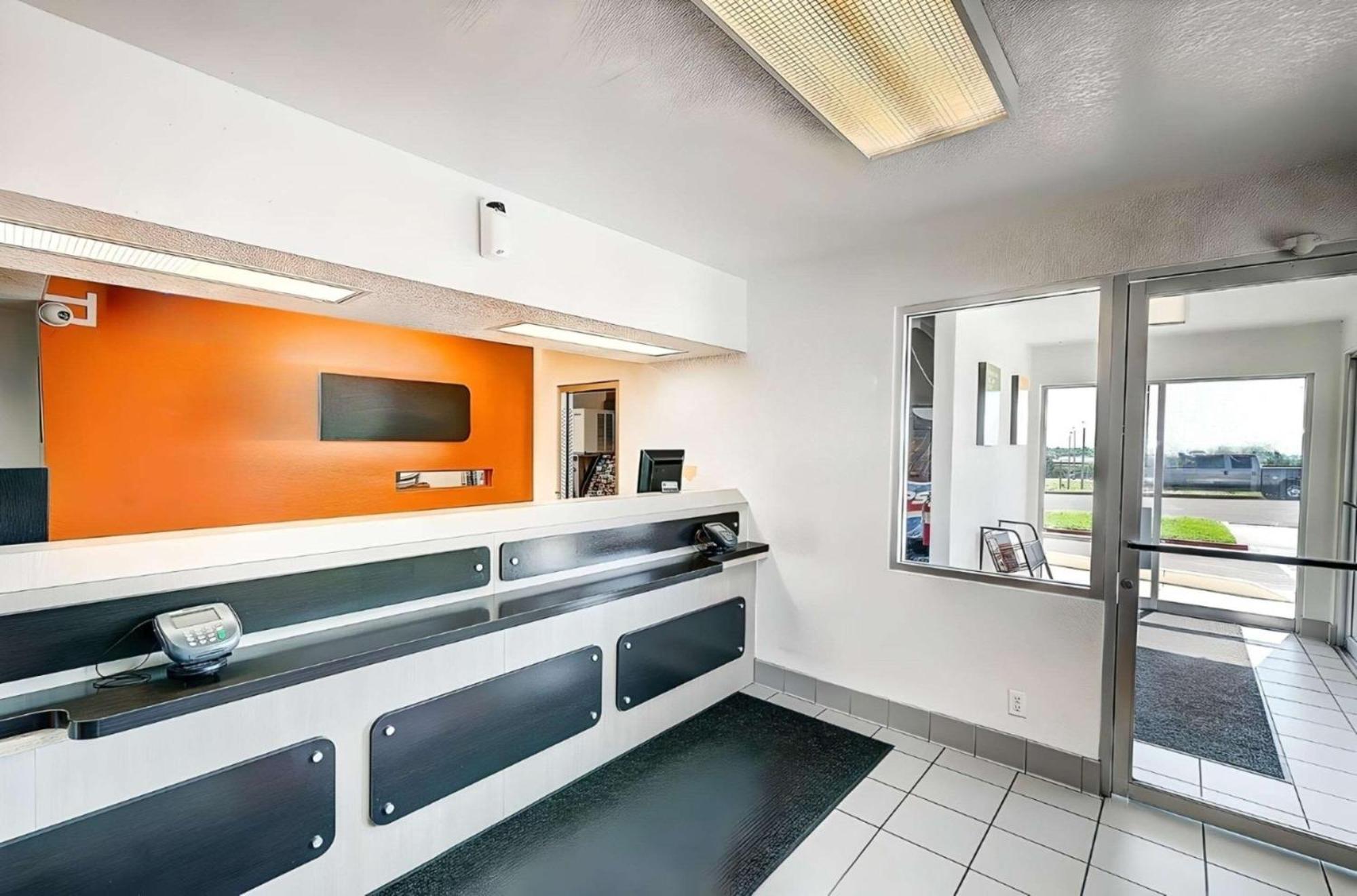 Park Inn By Radisson, Thornton Exteriér fotografie